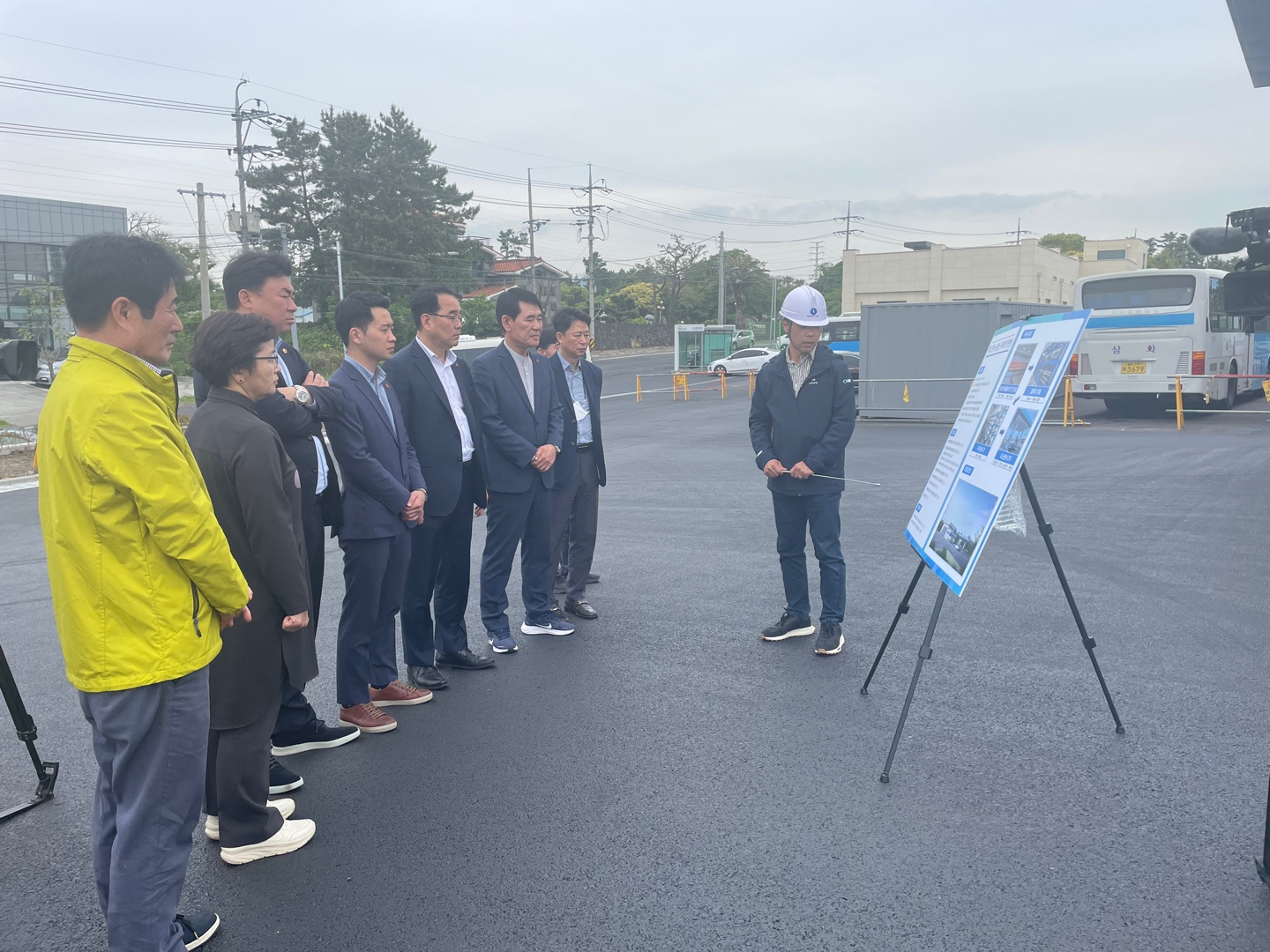 제주도의회 농수축경제위원회 그린수소 생산기지 방문, 글로벌 수소경제 선도 당부 