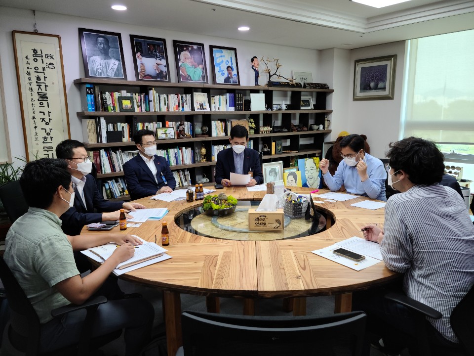 (보도자료) 대기업 면세점 신규 특허 철회 촉구, 의회가 직접 뛴다. 20일 긴급 상경