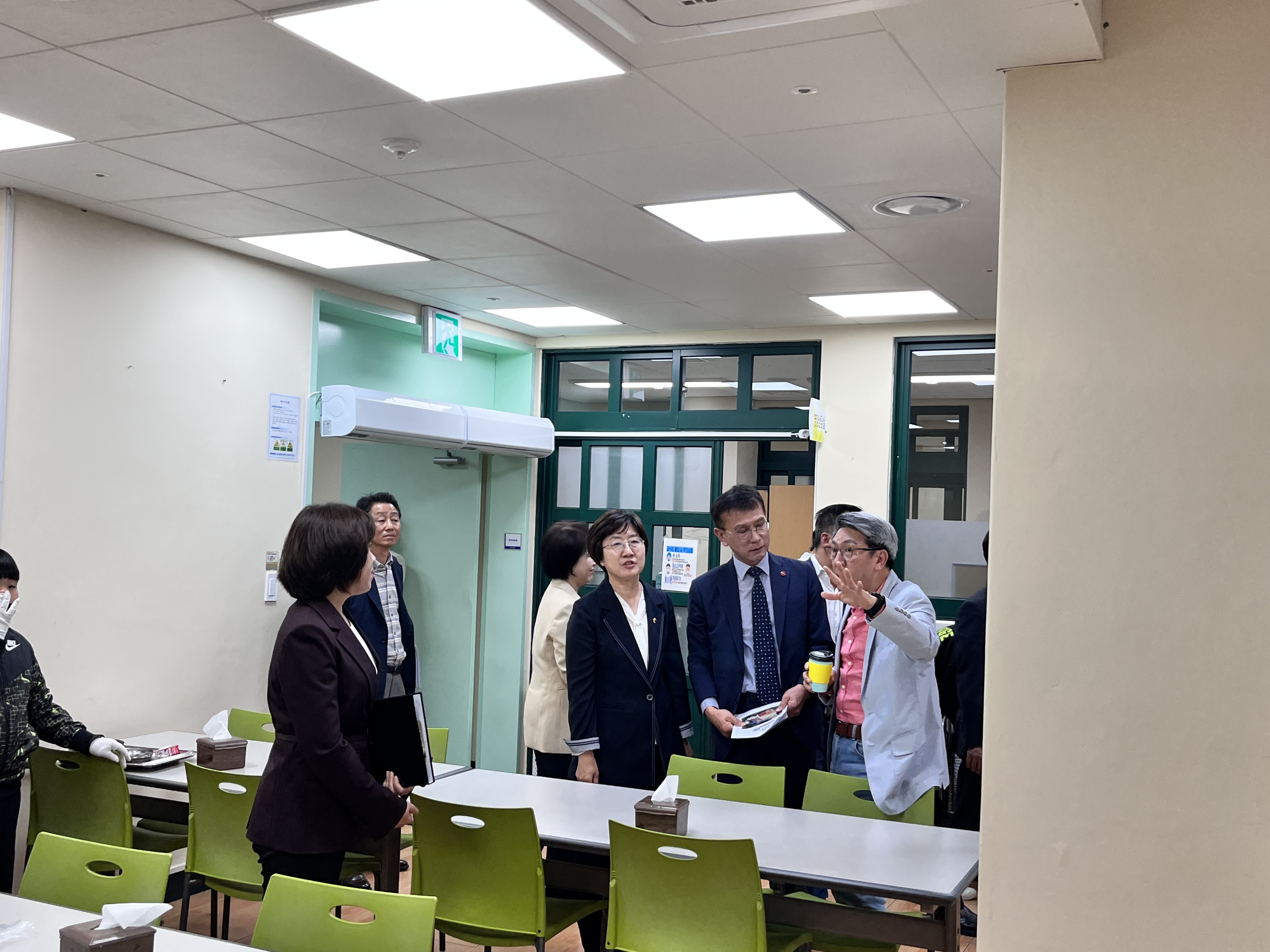 교육위원회, 안건심사 대비 현장방문 실시 -서귀포 온성학교 교실 및 급식실 증축현장 