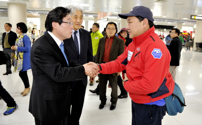 2014 제주 다올라기리(8.167m)원정대 출정식 격려