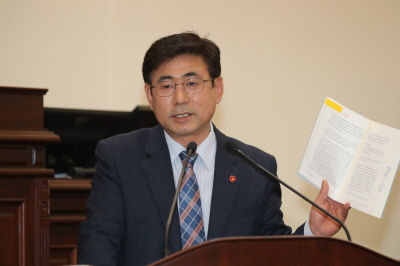 제371회 임시회 4차 본회의 도정질문