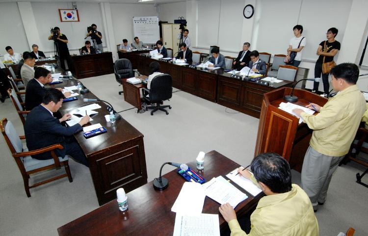 해군기지건설 갈등 해소 특별위원회 제1차회의 개최