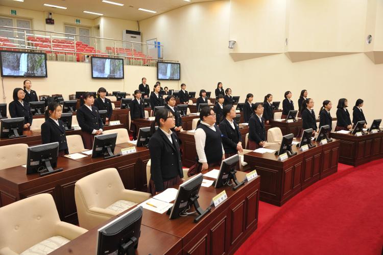 제주중앙여자중학교 의정체험 모의의회