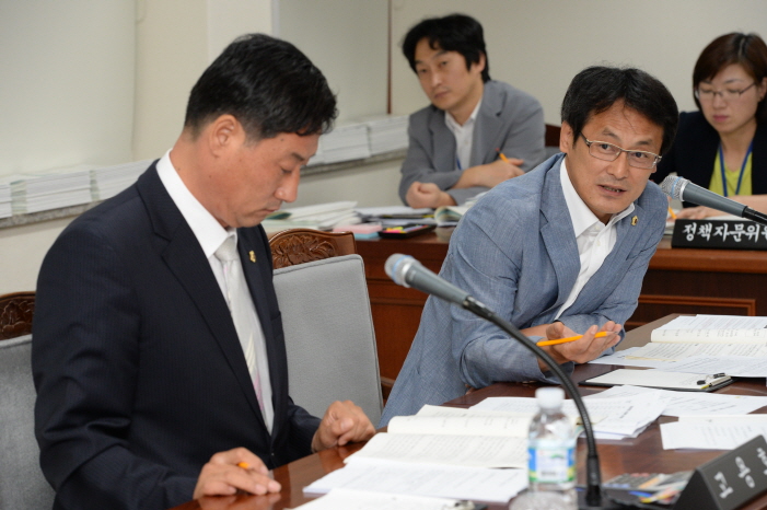 문화관광위원회제1차회의(2014주요업무보고) 문화관광위원회 회의실