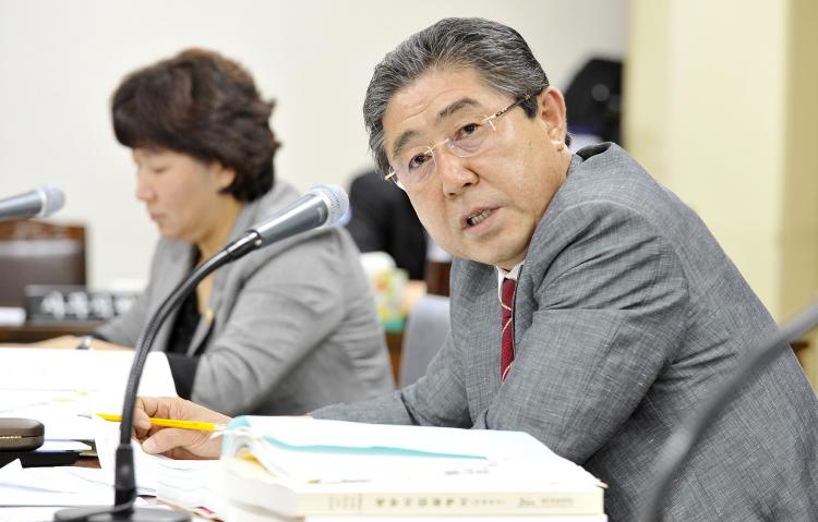 복지안전위원회(2014년도제1회제주특별자치도일반회계및특별회계세입.세출추가경정예산안및기금운용계획변경안심사)