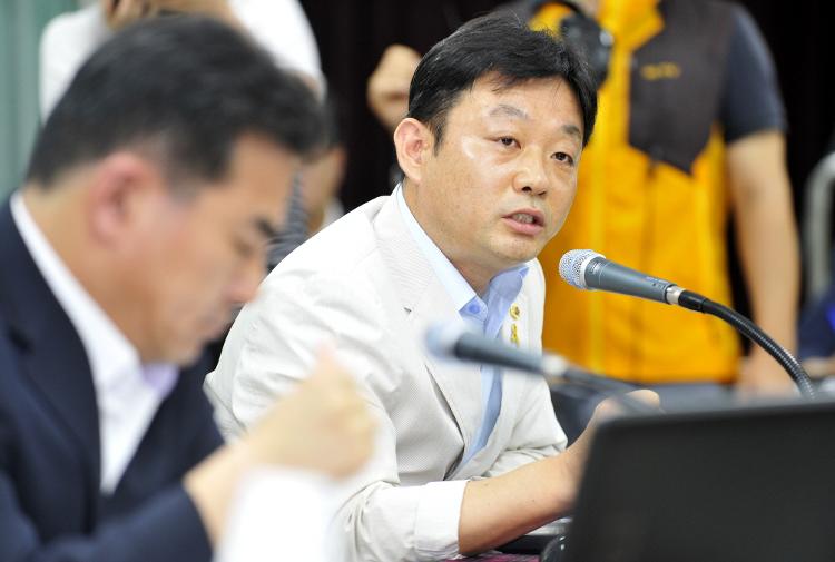 제주도정무부지사내정자(박정하)인사청문요청안심사(행정자치위원회)-의원회관대회의실