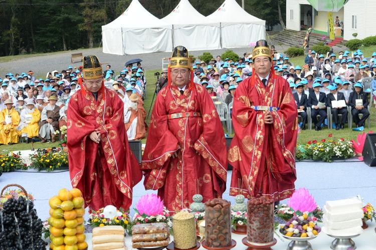 제15회 한라산 영산대제 및 자비실천 평화발원 대법회(관음사)