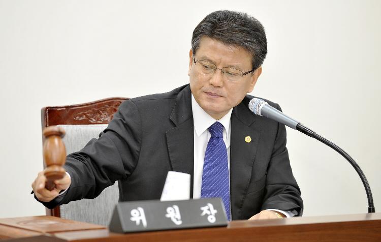 행정자치위원회 제3차 회의-위원회 회의실