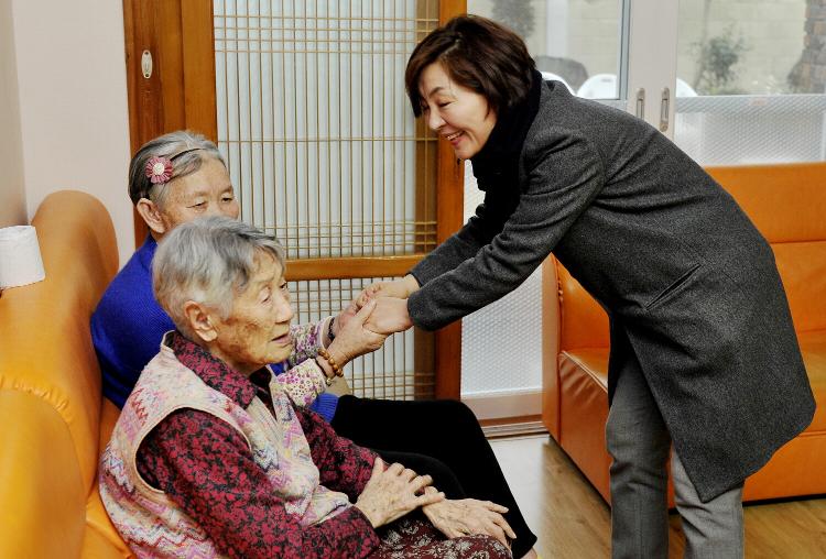이선화 운영위원장 사회복지시설 위문