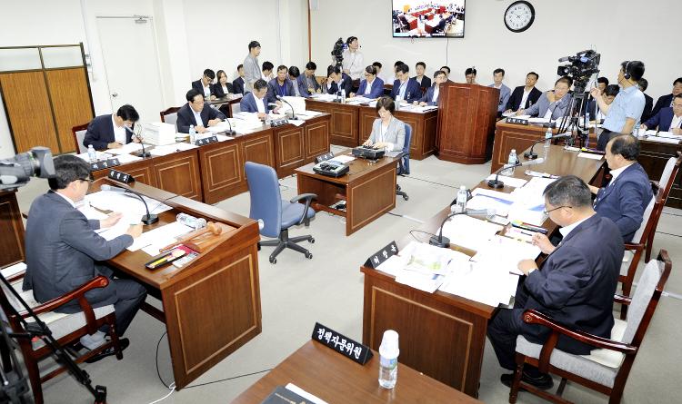 농수축경제위원회제1차 회의-농수축경제위원회 회의실