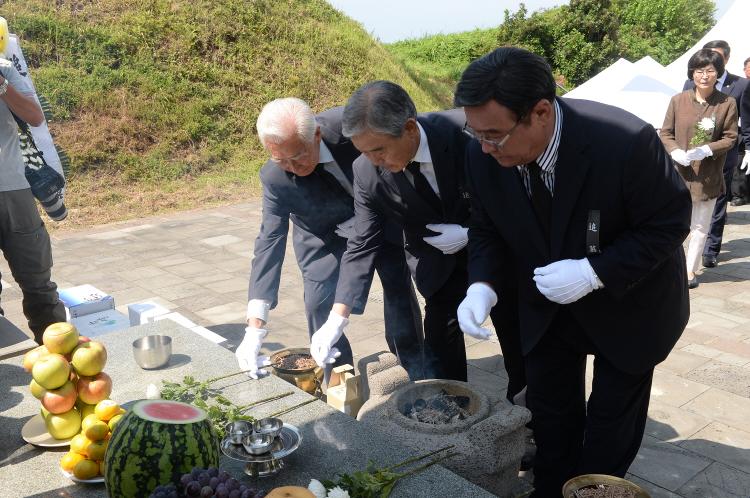  예비검속 섯알 오름 희생자 영령 제65주기 합동 위령제 - 섯알오름