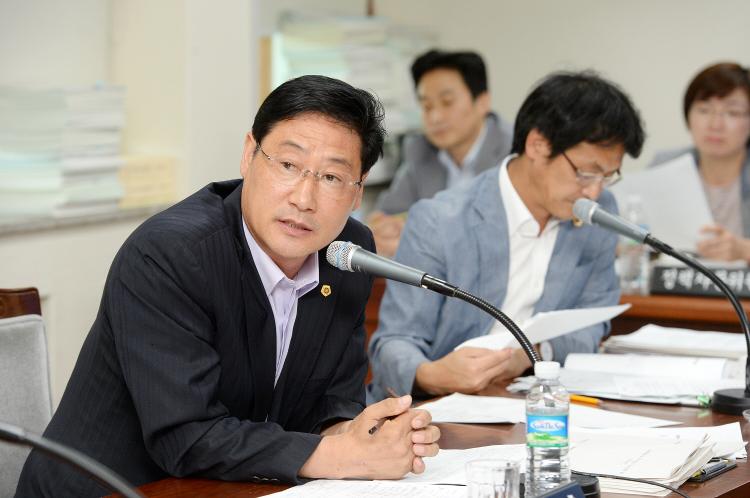 문화관광스포츠위원회 회의