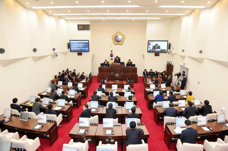  제334회 임시회 제2차 본회의- 본회의장