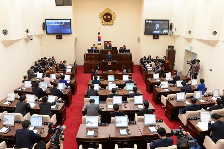  제339회 임시회 제2차 본회의 도정질문-본회의장