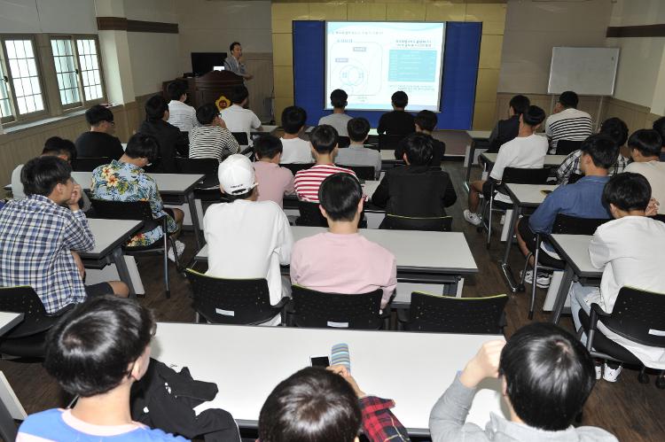 강원 명륜고 제주도의회 견학-도민의방