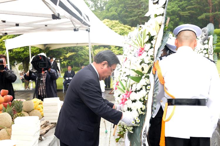  현충일 충혼묘지 참배- 제주시 충혼묘지