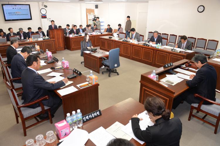 제359회 임시회 교육위원회 1차회의- 교육위원회 회의실