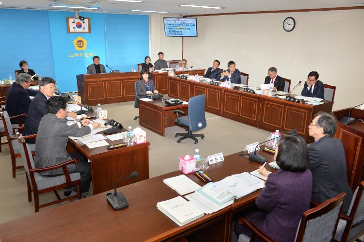  제358회 제주특별자치도의회 교육위원회 3차회의- 교육위원회 회의실