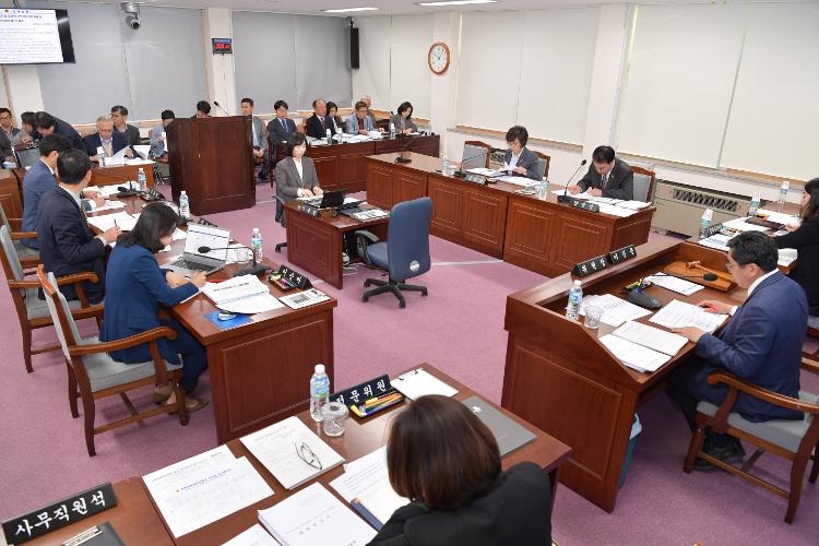 제371회 임시회 문화관광체육위원회 제1차 회의- 문화관광체육위원회 회의실