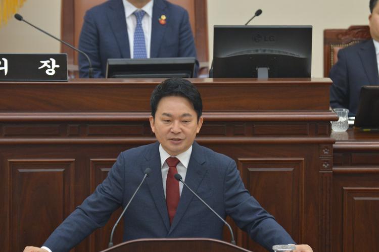 제371회 임시회 제3차 본회의 도정질문 주요사항 - 본회의장