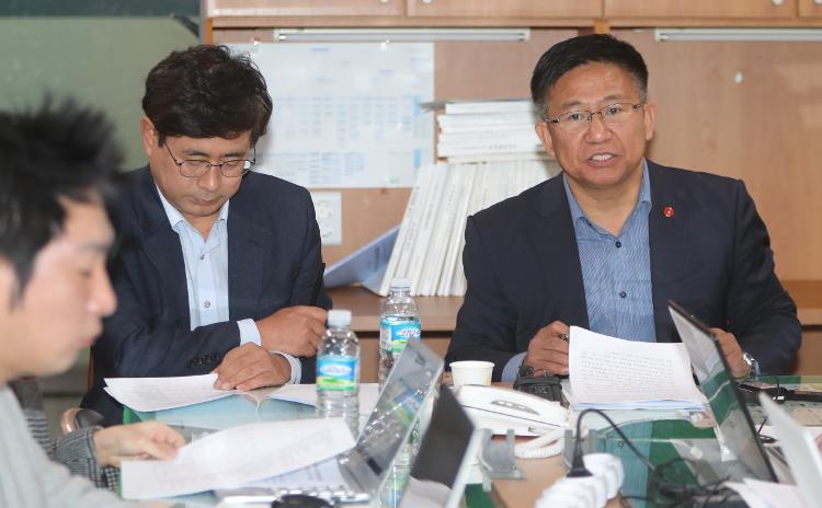 김경학 제주도의회 더불어민주당 원내대표 기자회견