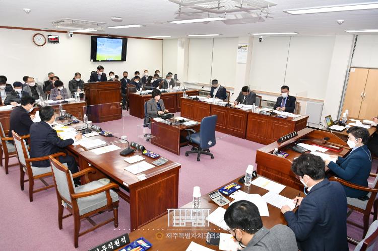 제402회 임시회 환경도시위원회 제2차 회의- 환경도시위원회 회의실