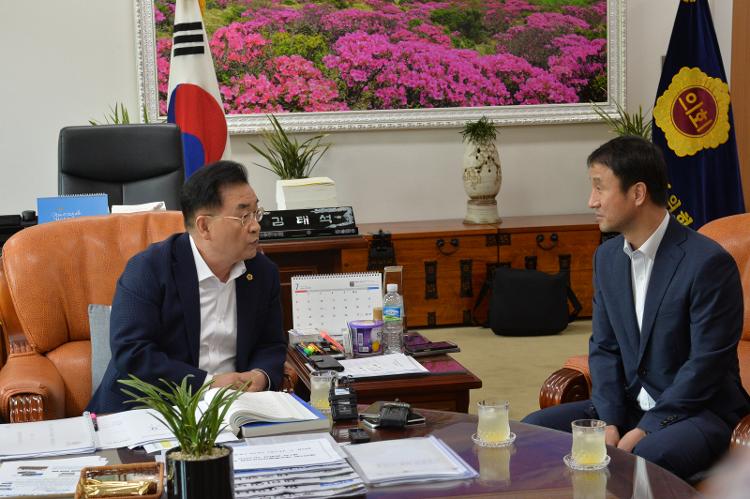  청와대 한병도 정무수석 접견- 의장실