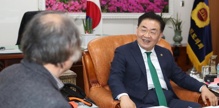 김태석 제주특별자치도의회 의장 불교신문 인터뷰