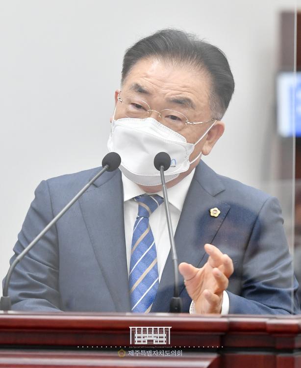 제400회 제2차 정례회 제6차 본회의 김태석 의원 교육행정질문-본회의장