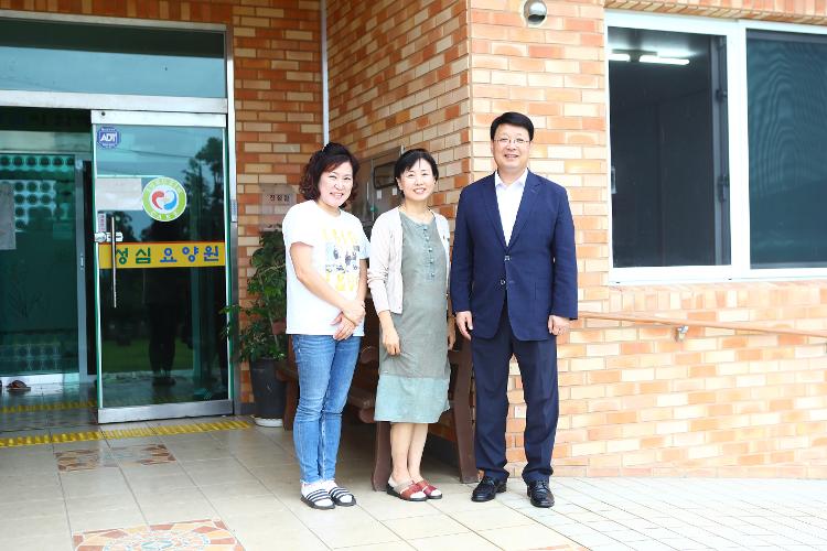 오정훈 제주특별자치도의회 사무처장 복지시설 위문