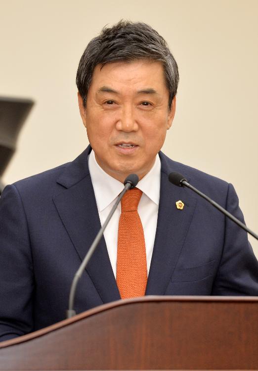  제364회 임시회 제4차회의 교육행정질문- 본회의장