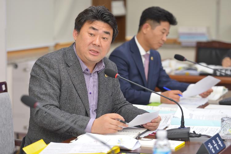 제369회 임시회 농수축경제위원회 1차 회의- 농수축경제위원회 회의실