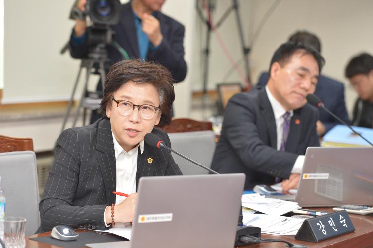제369회 임시회 문화관광체육위원회 2차회의- 문화관광체육위원회 회의실