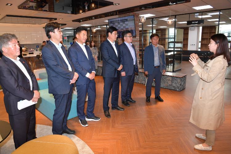  농수축경제위원회 혁신성장센터 ICT 융합창업허브를 현장방문 