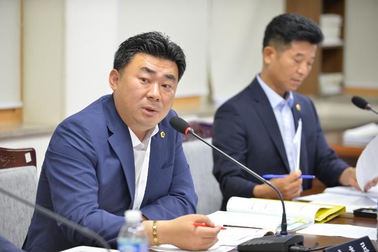  제362회 임시회 농수축경제위원회 제2차회의- 농수축경제위원회 회의실