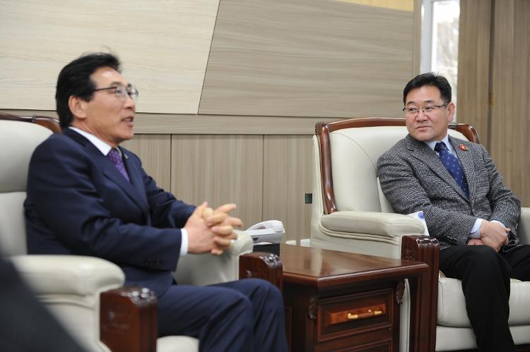 4.3특위와 송석문 제주대 총장과의간담회- 제주대학교 총장실