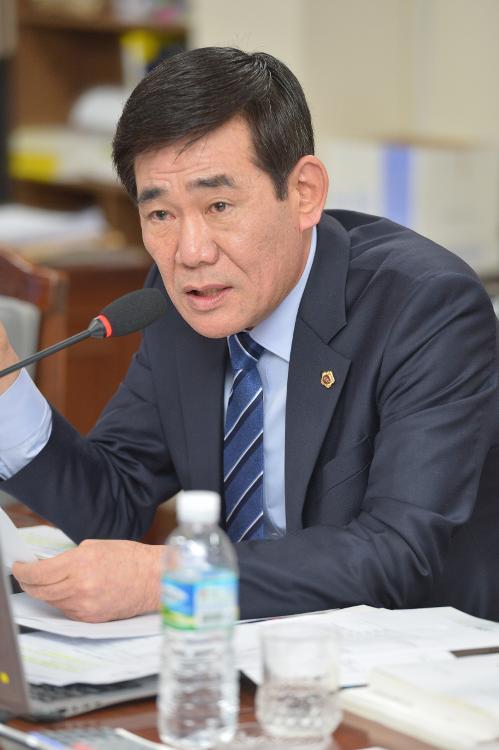 의원갤러리 - 박호형 의원 - 제주특별자치도의회 의원홈페이지