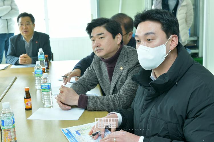 (2023.3.3) 제413회 임시회 환경도시위원회 용담공원 조성예정지 현장방문